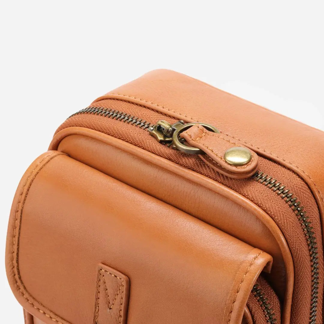 Camellia — Vintage Crossbody Tas
